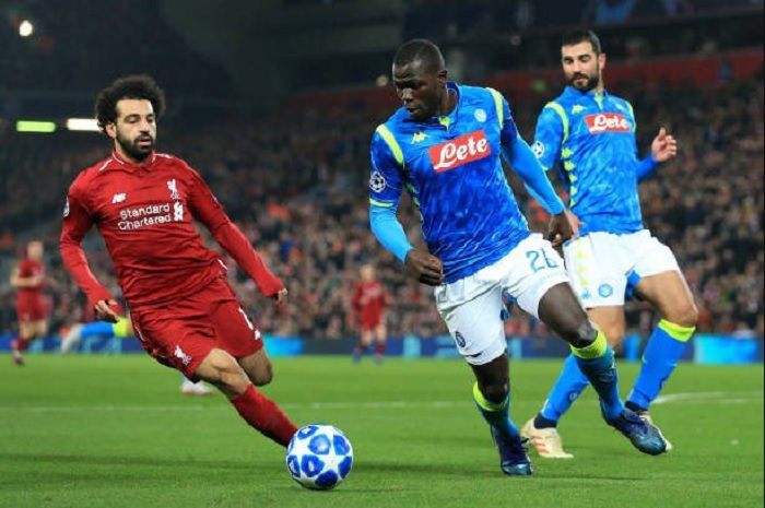 Manajer Club Skuat Napoli Meminta Kepada Manajemen Club Manchester United Untuk  Segera Jauhi Pemain Kalidou Koulibaly